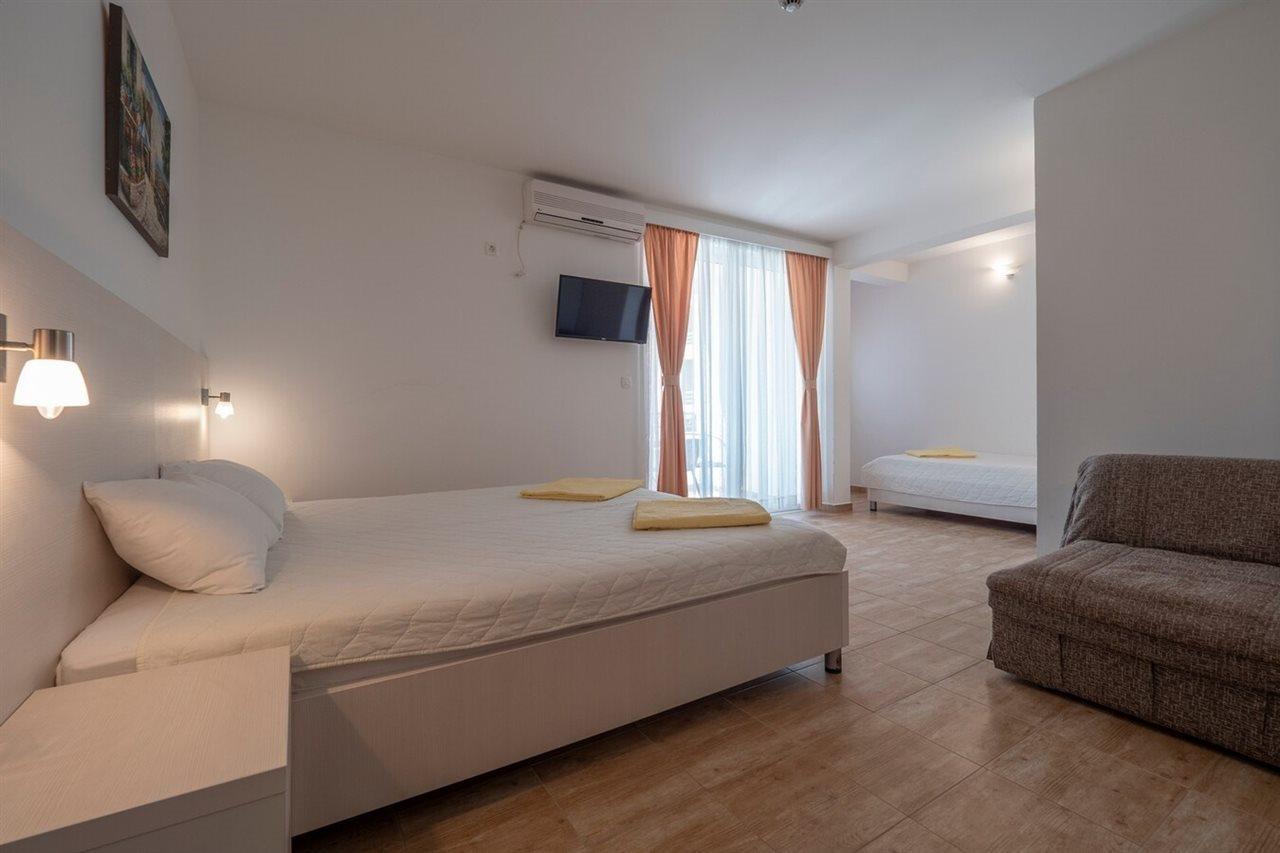 Villa Skyprime Budva Eksteriør billede