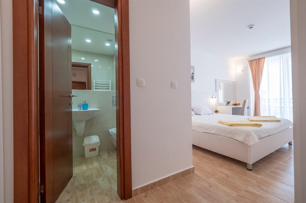 Villa Skyprime Budva Eksteriør billede