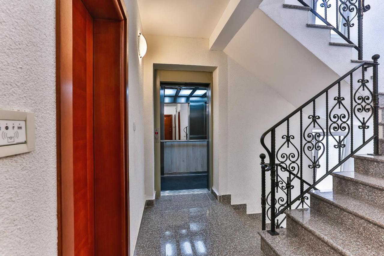 Villa Skyprime Budva Eksteriør billede